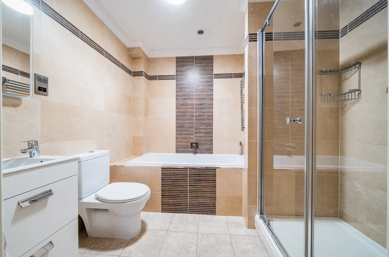 Manor Road, East Preston, BN16, photo 12