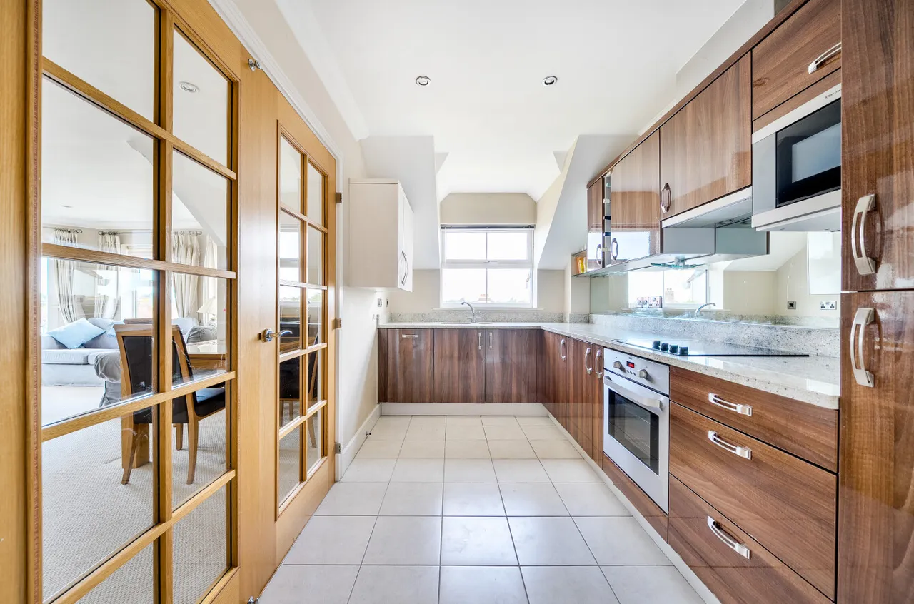 Manor Road, East Preston, BN16, photo 3