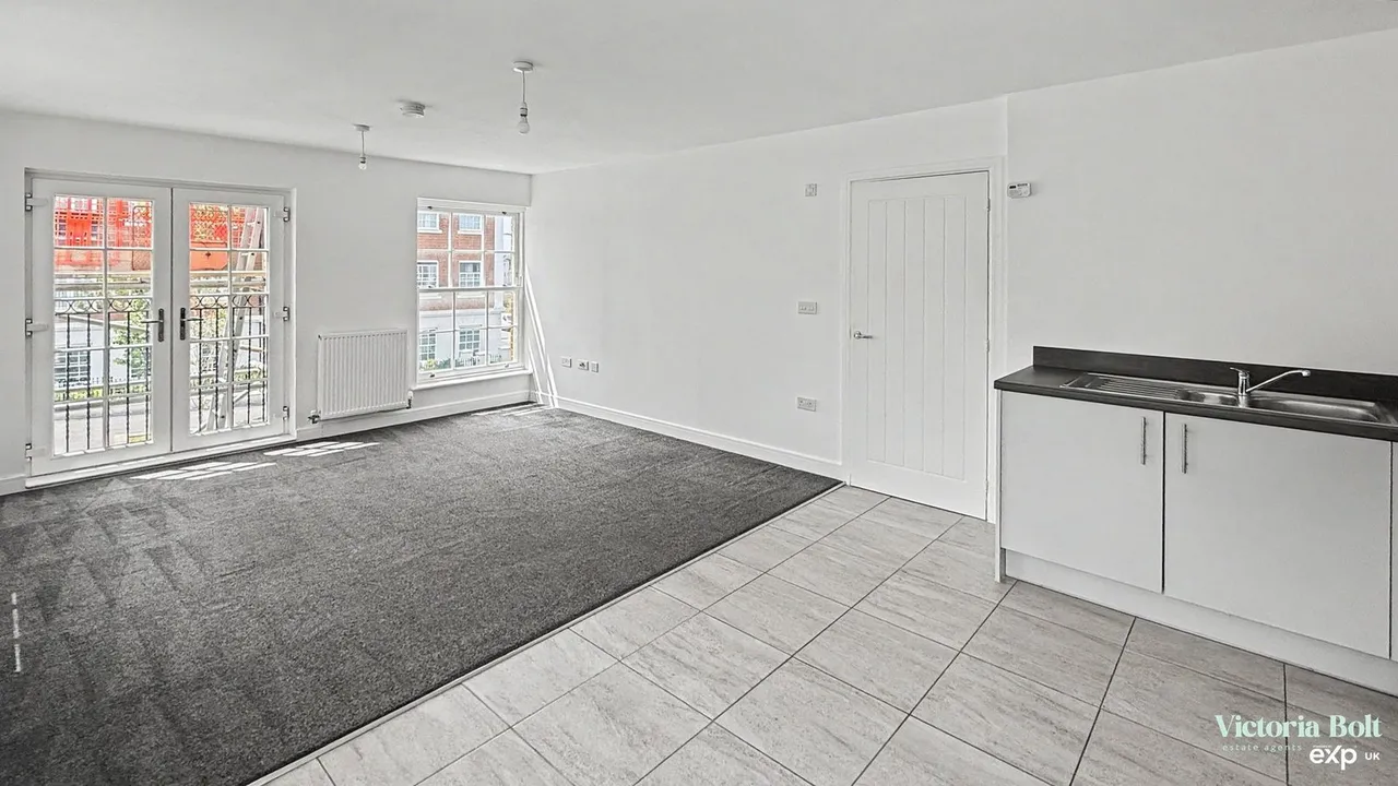 Titan Avenue, Sherford, photo 6