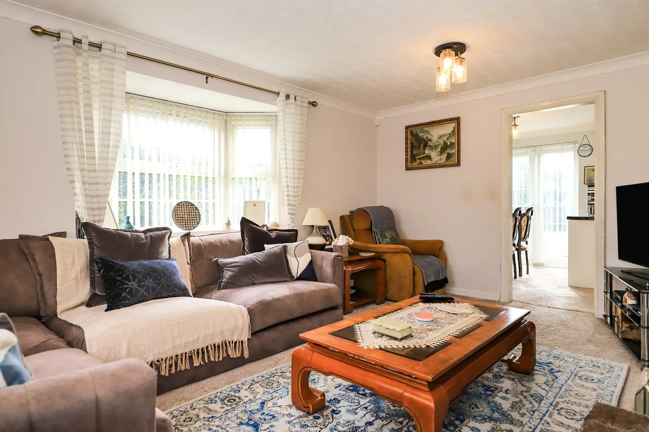 Constantine Way, Bilston, photo 6