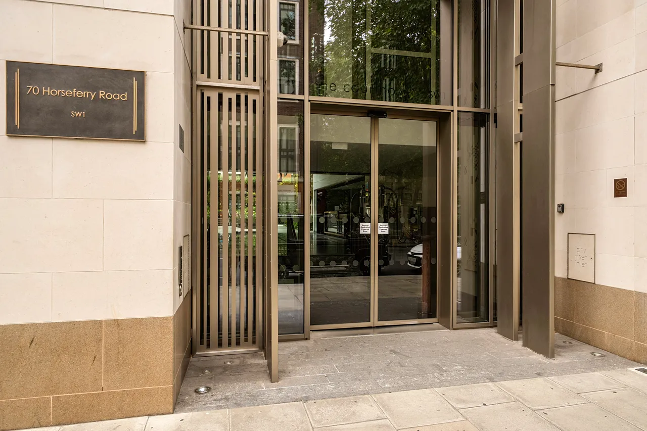 London, SW1P, photo 21