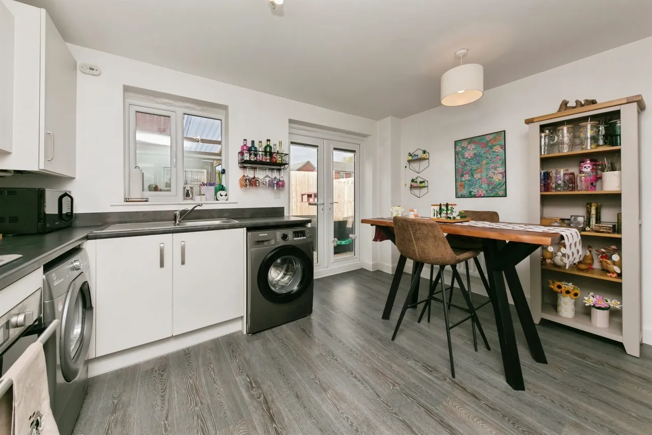 Handley Hill, Winsford, CW7, photo 4