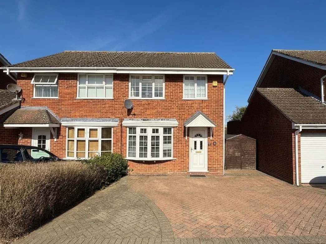 3 bed house for sale — Partridge Piece, Cranfield, Bedford