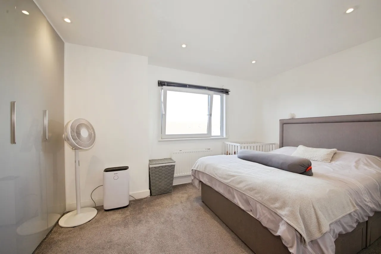 Spring Gardens, Romford, RM7, photo 11