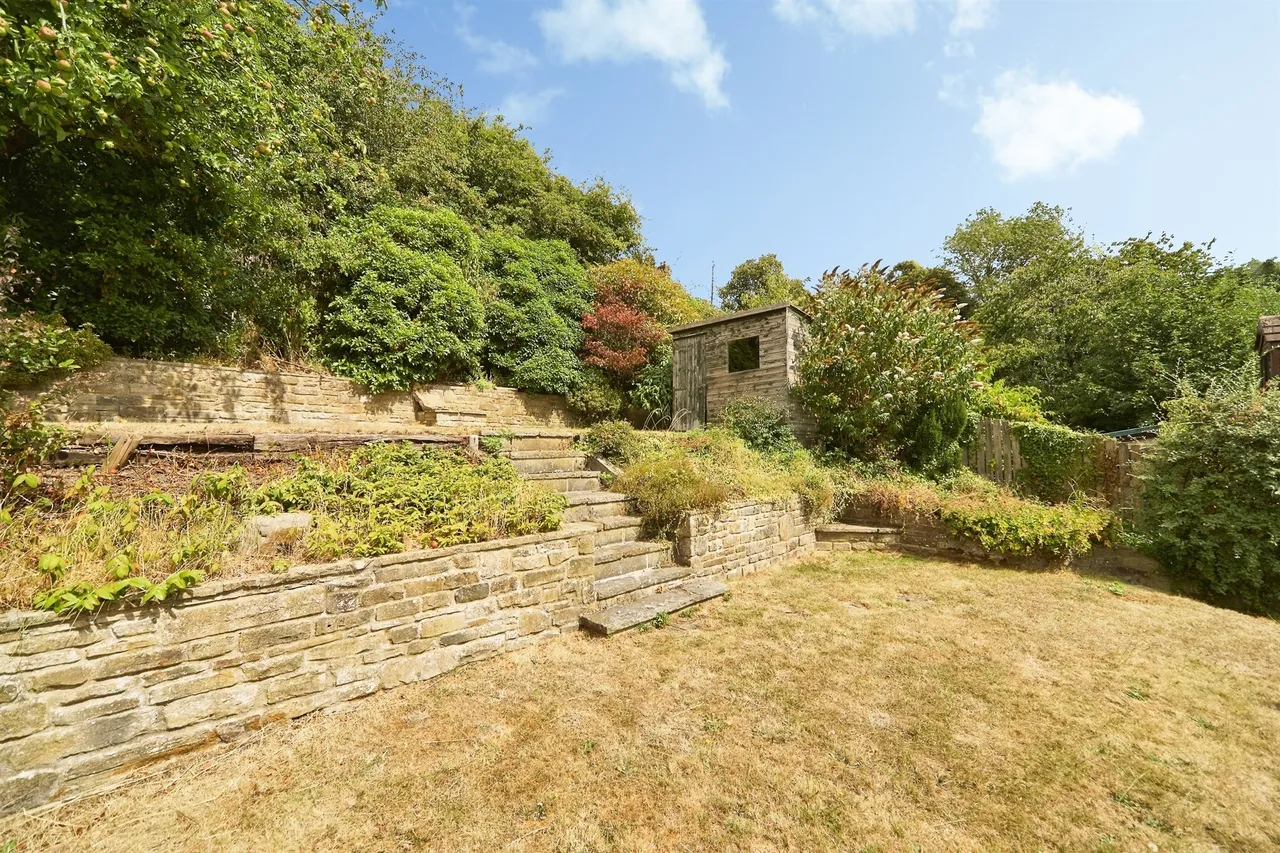 Ridgemount Road, Riddlesden, BD20, photo 15