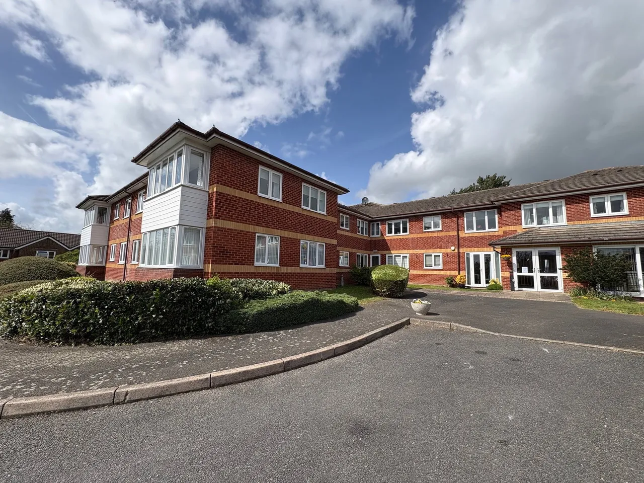 1 bed retirement for sale, Fairfield Road, Borough Green, TN15