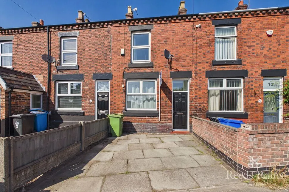 2 bed house for sale, Dundalk Road, WA8