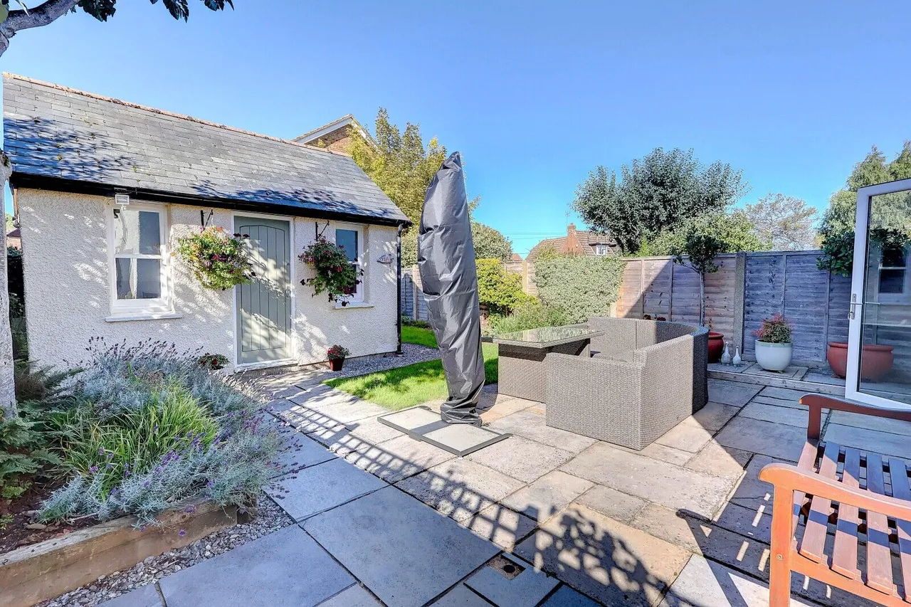 Grove Road, High Wycombe, HP15, photo 4