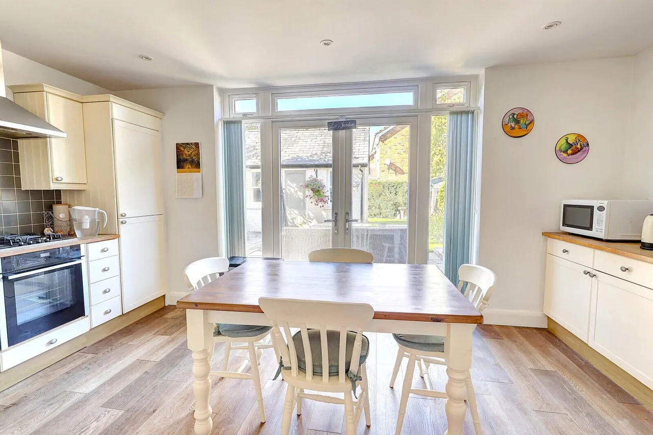 Grove Road, High Wycombe, HP15, photo 14