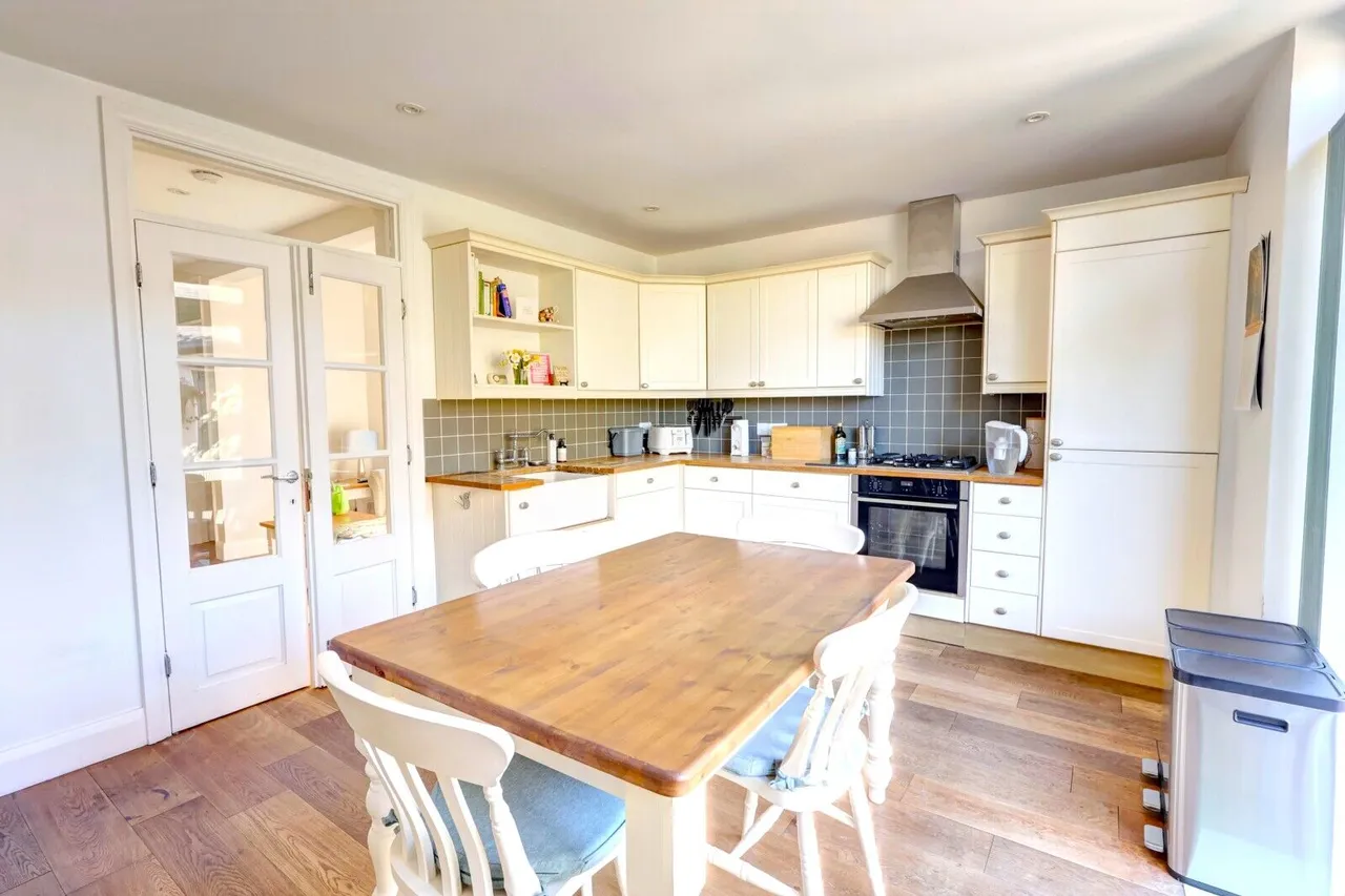Grove Road, High Wycombe, HP15, photo 8