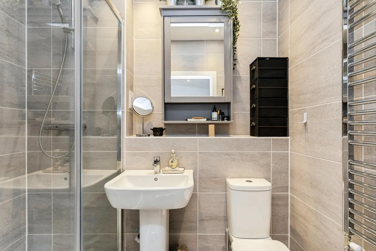 Capon Park, Faygate, RH12, photo 16