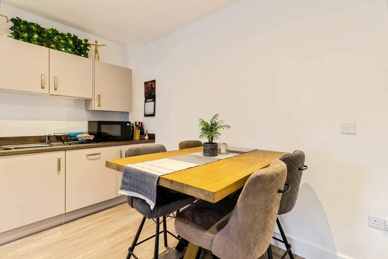 Capon Park, Faygate, RH12, photo 7