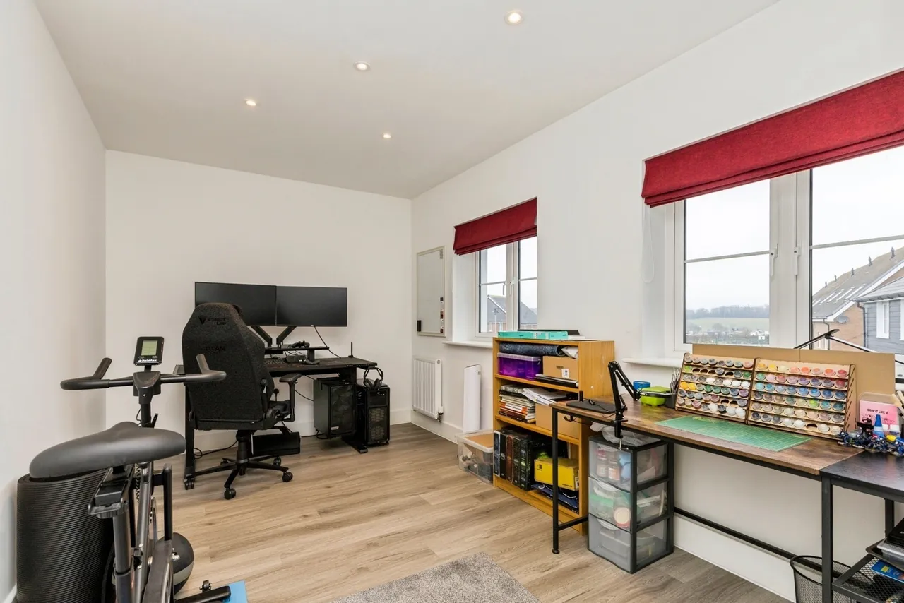Capon Park, Faygate, RH12, photo 14