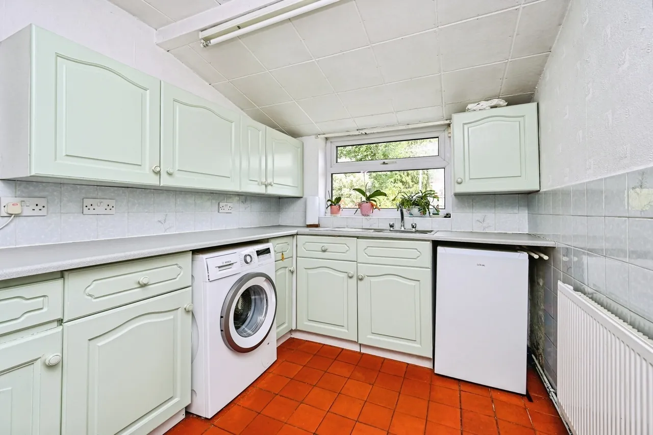 Moss Lane, Liverpool, L31, photo 9