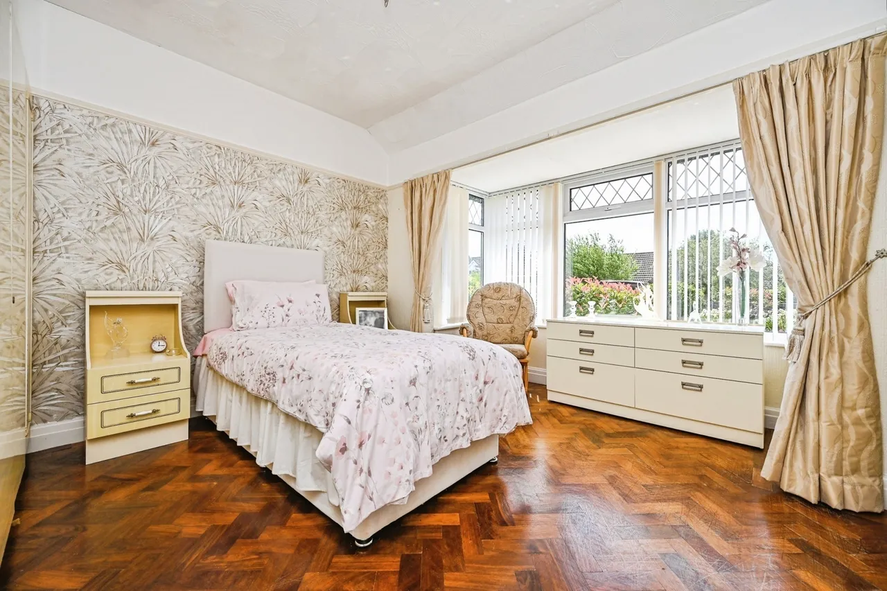 Moss Lane, Liverpool, L31, photo 11
