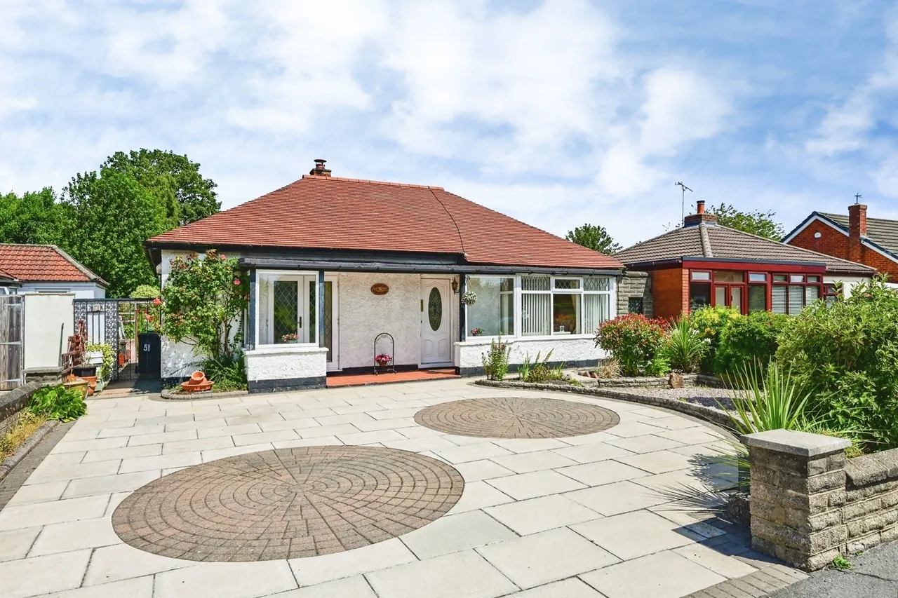 2 bed property for sale, Moss Lane, Liverpool, L31