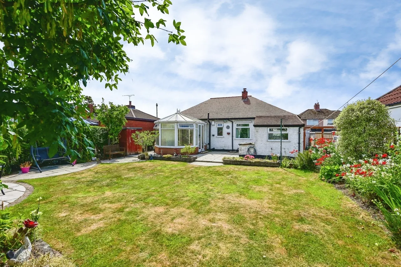 Moss Lane, Liverpool, L31, photo 18