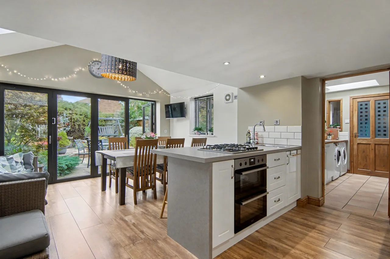 Hawkes Mill Lane, Allesley, CV5, photo 6