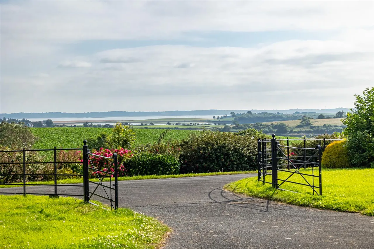 Tullynakill Road, comber, BT23, photo 2
