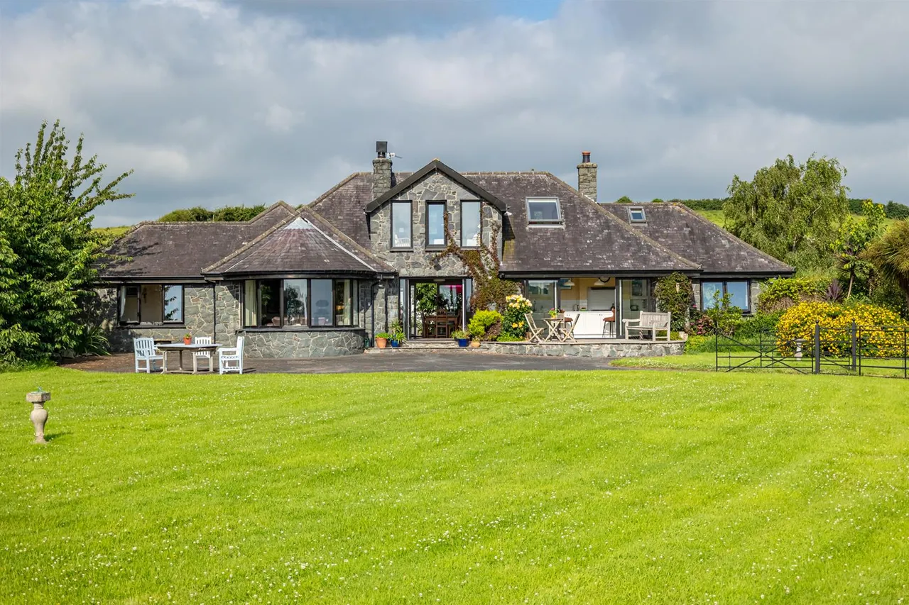 Tullynakill Road, comber, BT23, photo 5