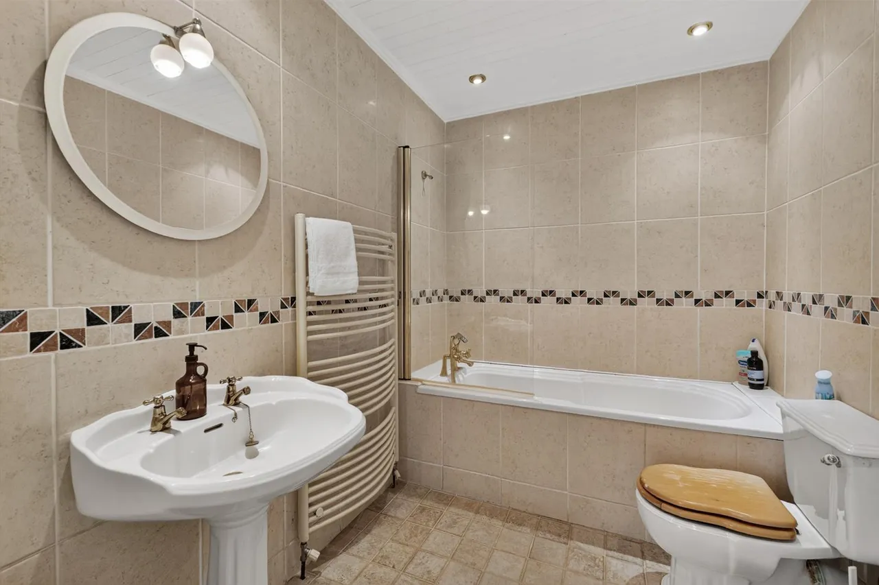 Tullynakill Road, comber, BT23, photo 24