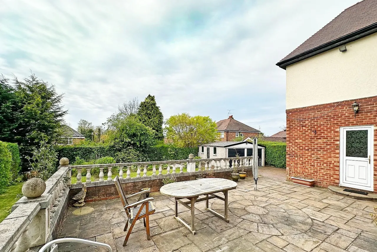 Hale Road, Hale Barns, Cheshire WA15 8TD, photo 21