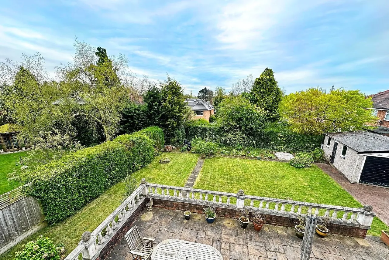 Hale Road, Hale Barns, Cheshire WA15 8TD, photo 6