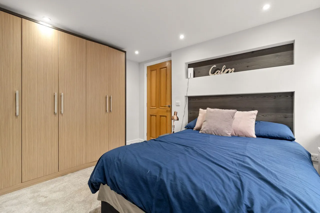 Cleckheaton Road, Oakenshaw, photo 13