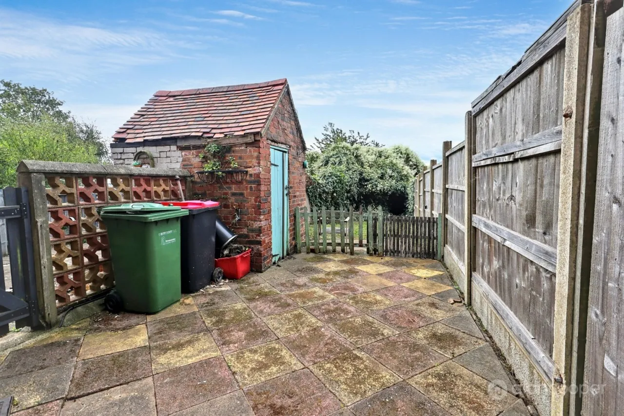 Victoria Road, Hartshill, CV10, photo 15