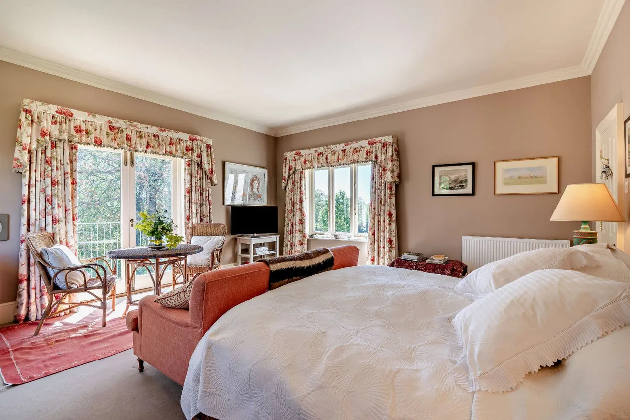 Hooklands Lane, Shipley, Horsham, West Sussex, RH13 8PX, photo 9