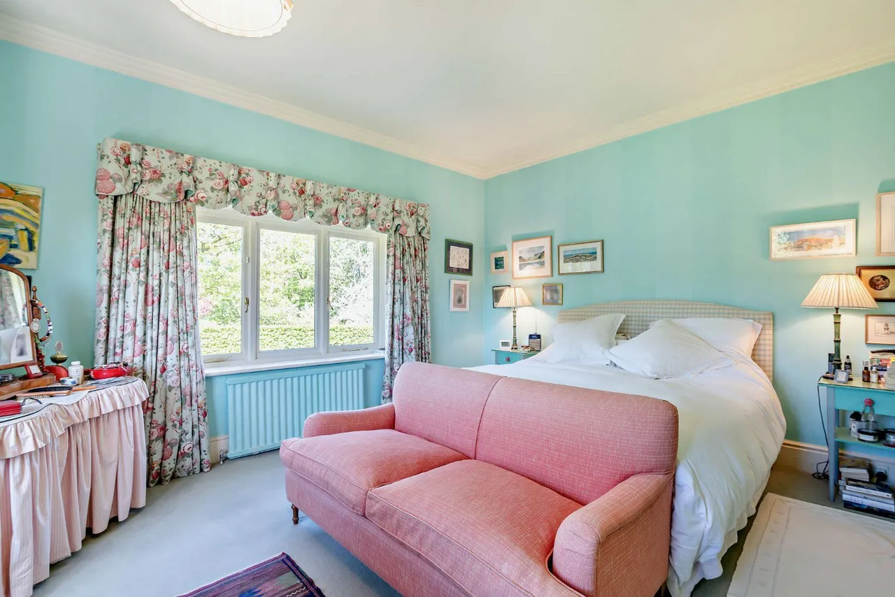 Hooklands Lane, Shipley, Horsham, West Sussex, RH13 8PX, photo 12