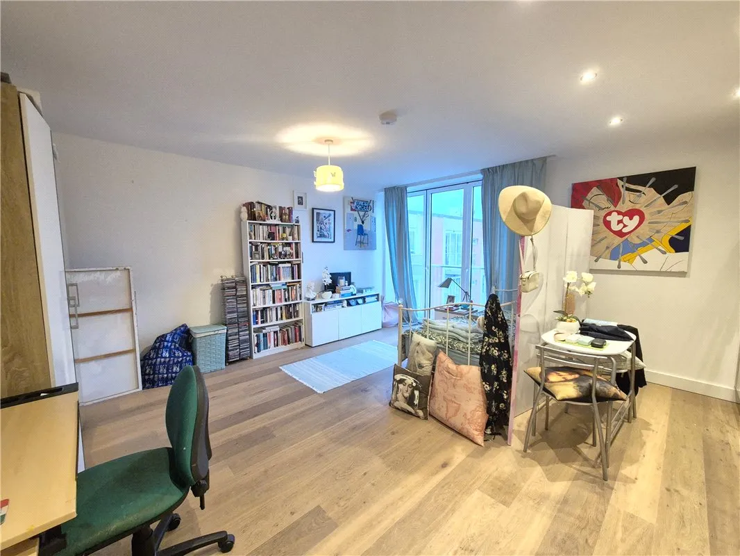 Knoll Rise, Orpington, BR6, photo 4
