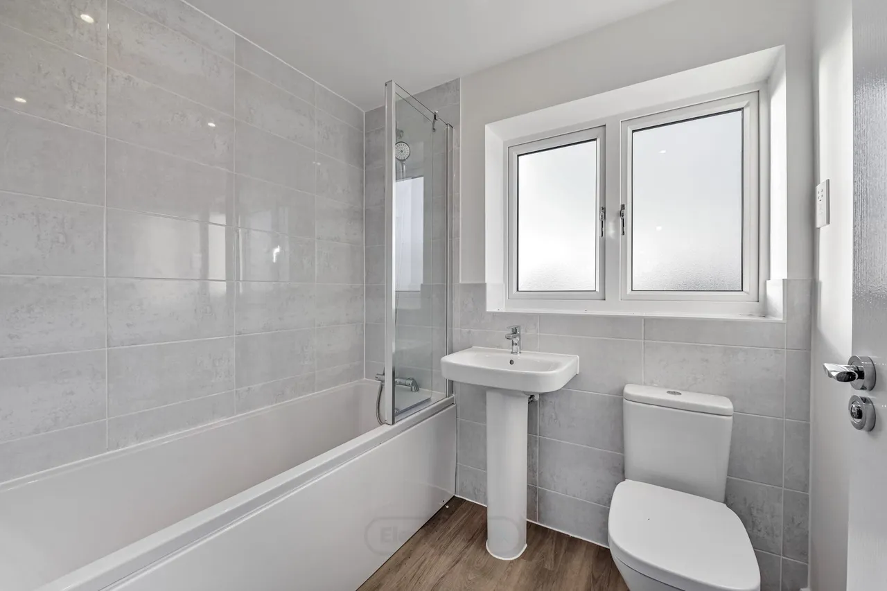 Barrosa Way, Whitehouse, Milton Keynes, MK8 1LN, photo 12