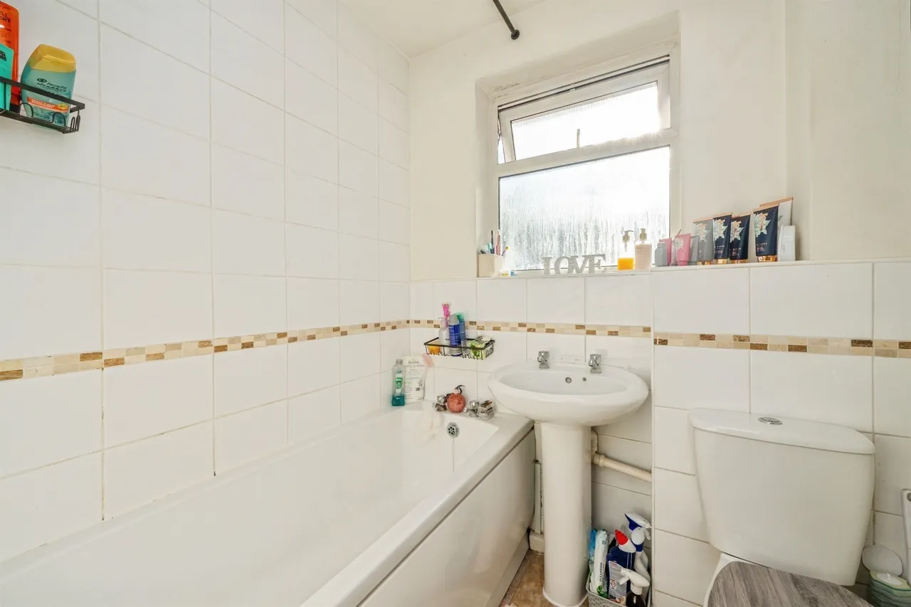 Slindon Croft, Alvaston, DE24, photo 12