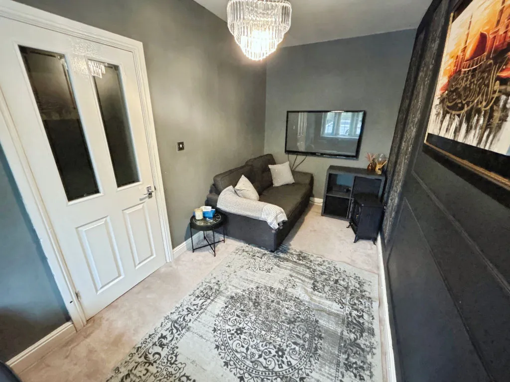 Everest Road, Handsworth wood, B20, photo 17