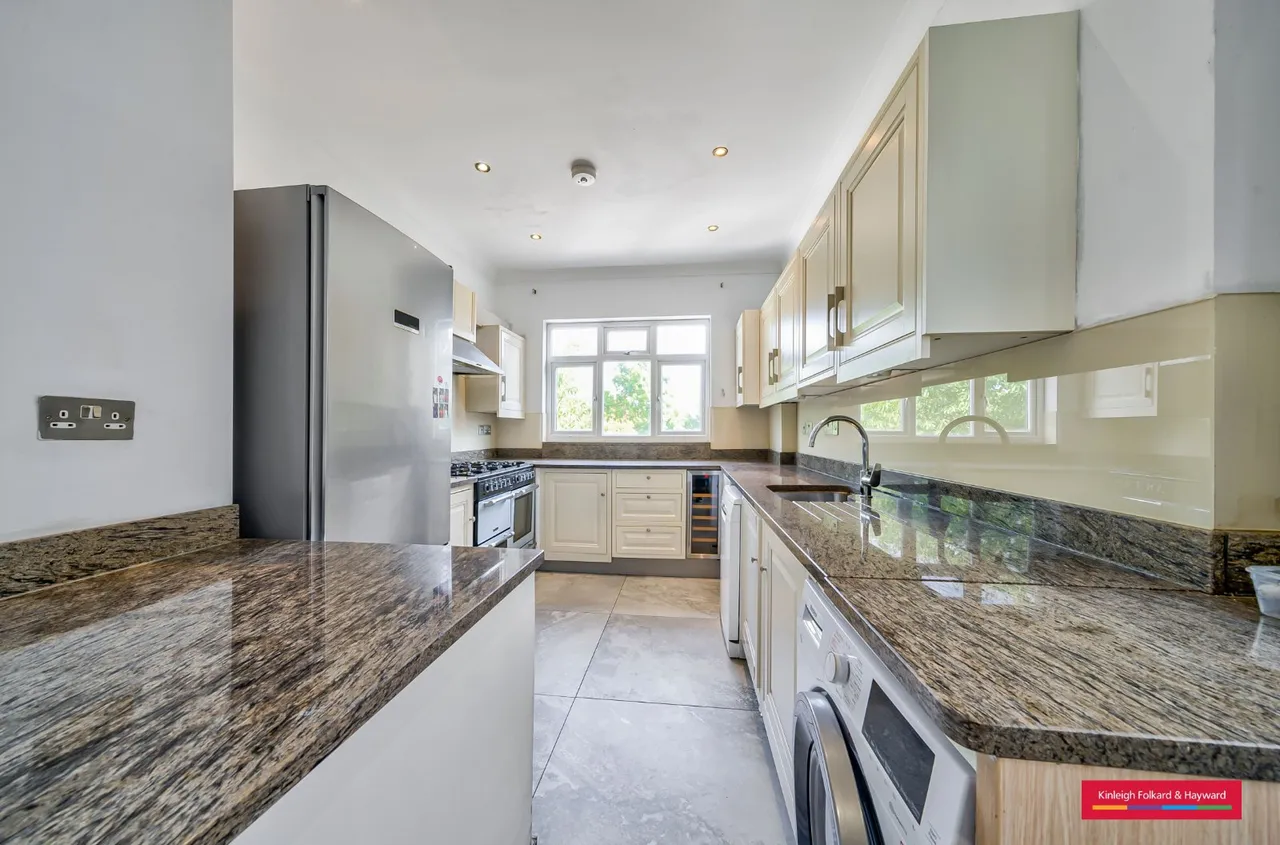 Neeld Crescent, London, NW4, photo 6