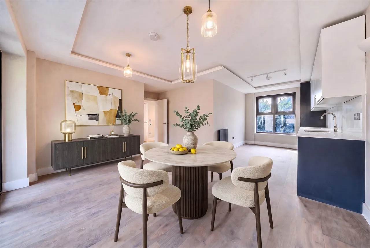 Shepherds Bush Road, W6, photo 5