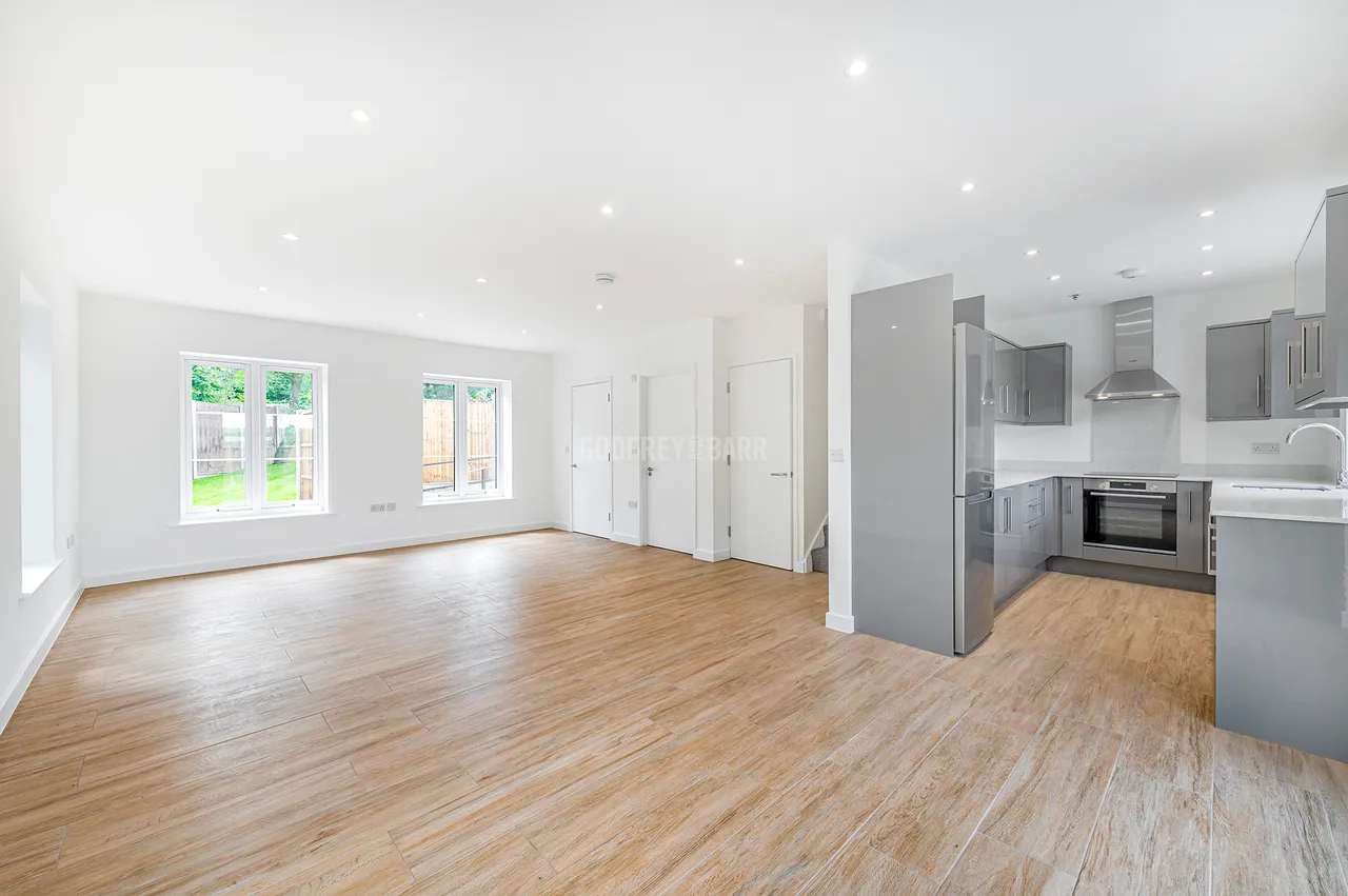 St Vincents Lane, Mill Hill Village, NW7, photo 8