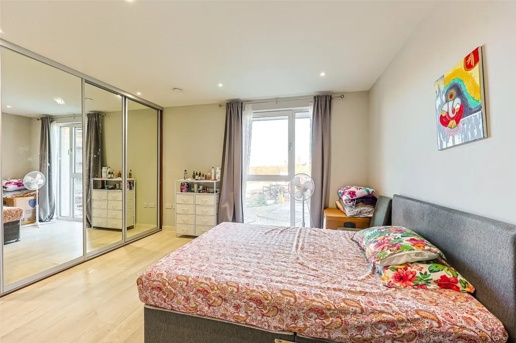 Moorhen Drive, Hendon, NW9, photo 5