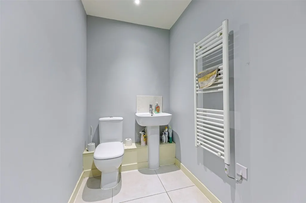 Moorhen Drive, Hendon, NW9, photo 12