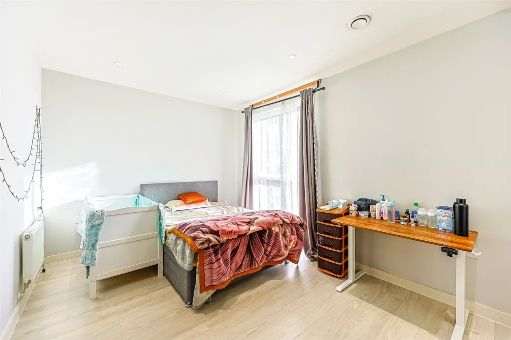 Moorhen Drive, Hendon, NW9, photo 4