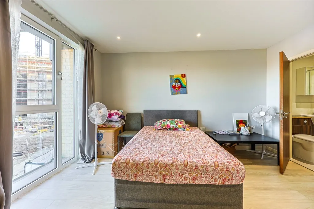 Moorhen Drive, Hendon, NW9, photo 10
