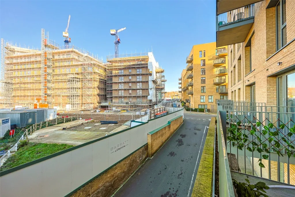 Moorhen Drive, Hendon, NW9, photo 9