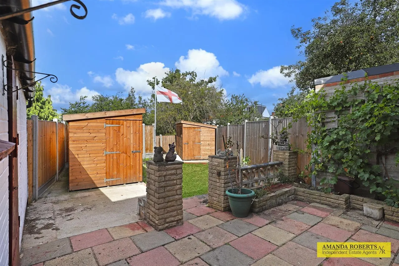 Mark Avenue, Chingford, photo 13