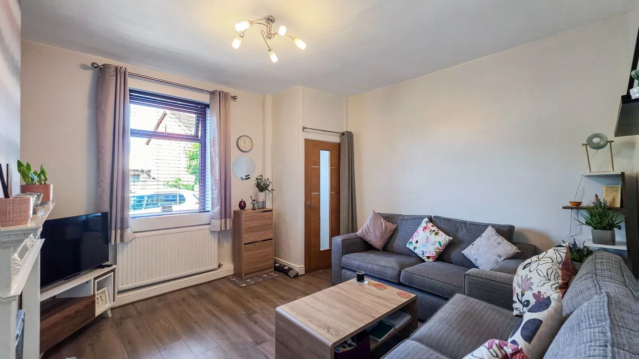 Collier Street, Swinton M27 5YS, photo 5
