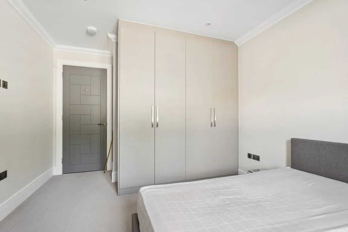 Flat Pelican Court, Northwood, HA6, photo 5