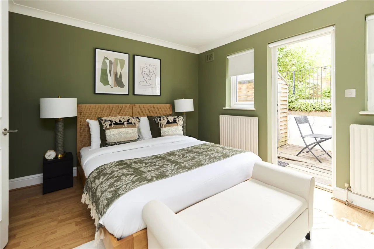Upper Richmond Road, Putney, photo 7