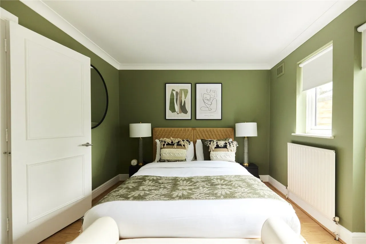 Upper Richmond Road, Putney, photo 6