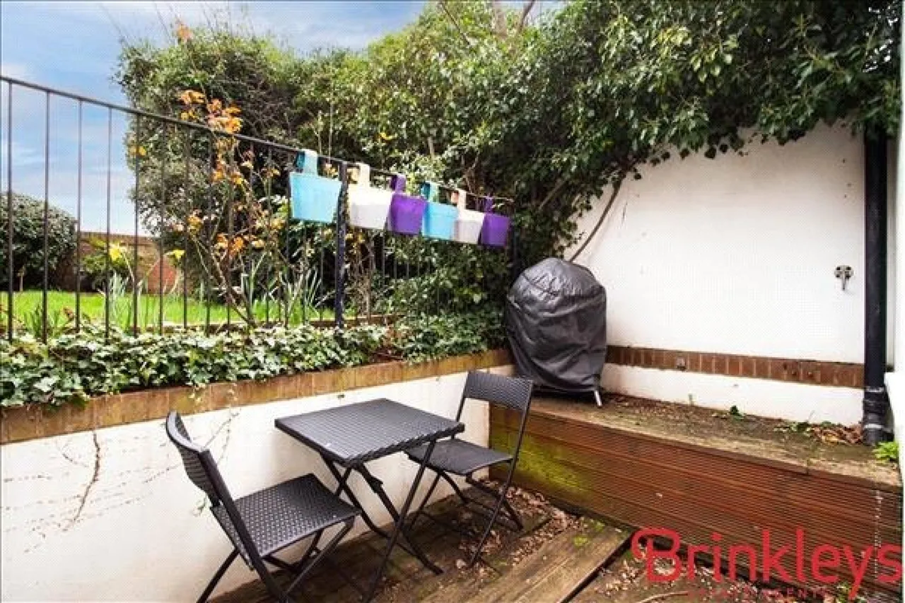 Upper Richmond Road, Putney, photo 10