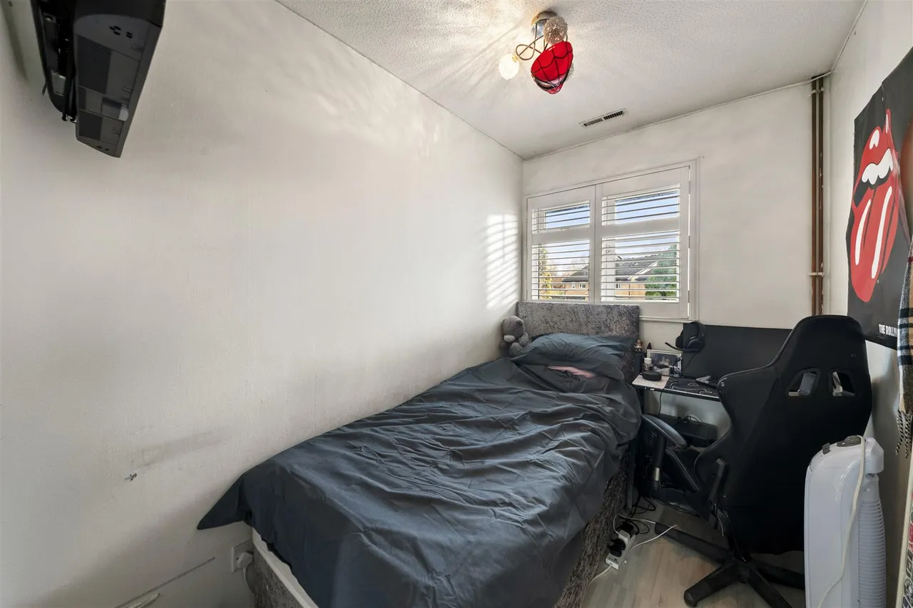 Ramulis Drive, Yeading, photo 11